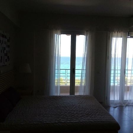 Avia Holiday Homes Buitenkant foto