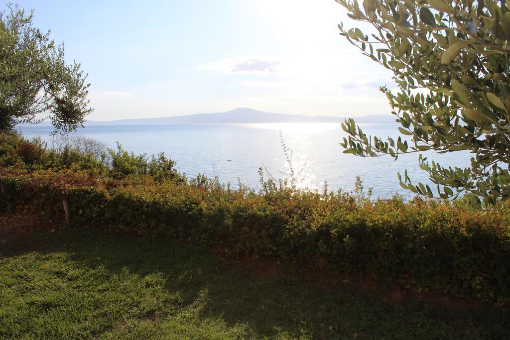 Avia Holiday Homes Buitenkant foto